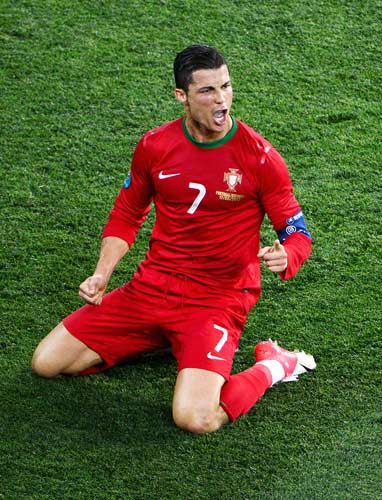 埃梅加：很荣幸完成荷兰队首秀，明年能入选世界杯大名单就知足