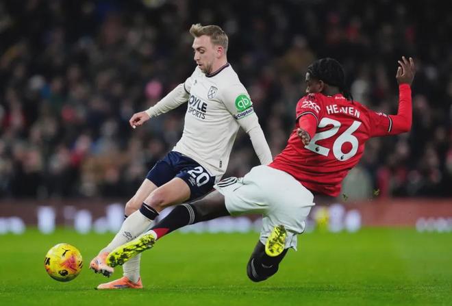 孔帕尼：格纳布里在伦敦表现好？不管信心来自哪，有用就行