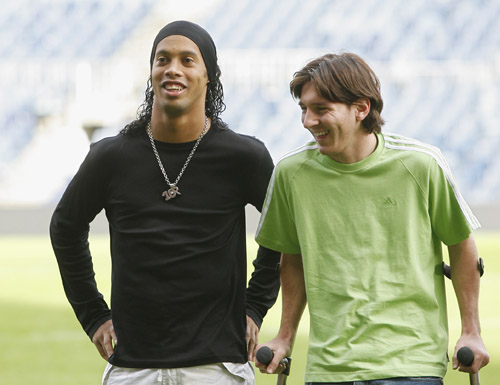 广东大胜后3喜1忧！杜锋终于开窍，王洪泽接班二飞，杜润旺退化