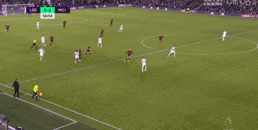 瓦科拿最佳不得人心？鲁谜怒斥名记：不投票自己人，却投泰山苦主