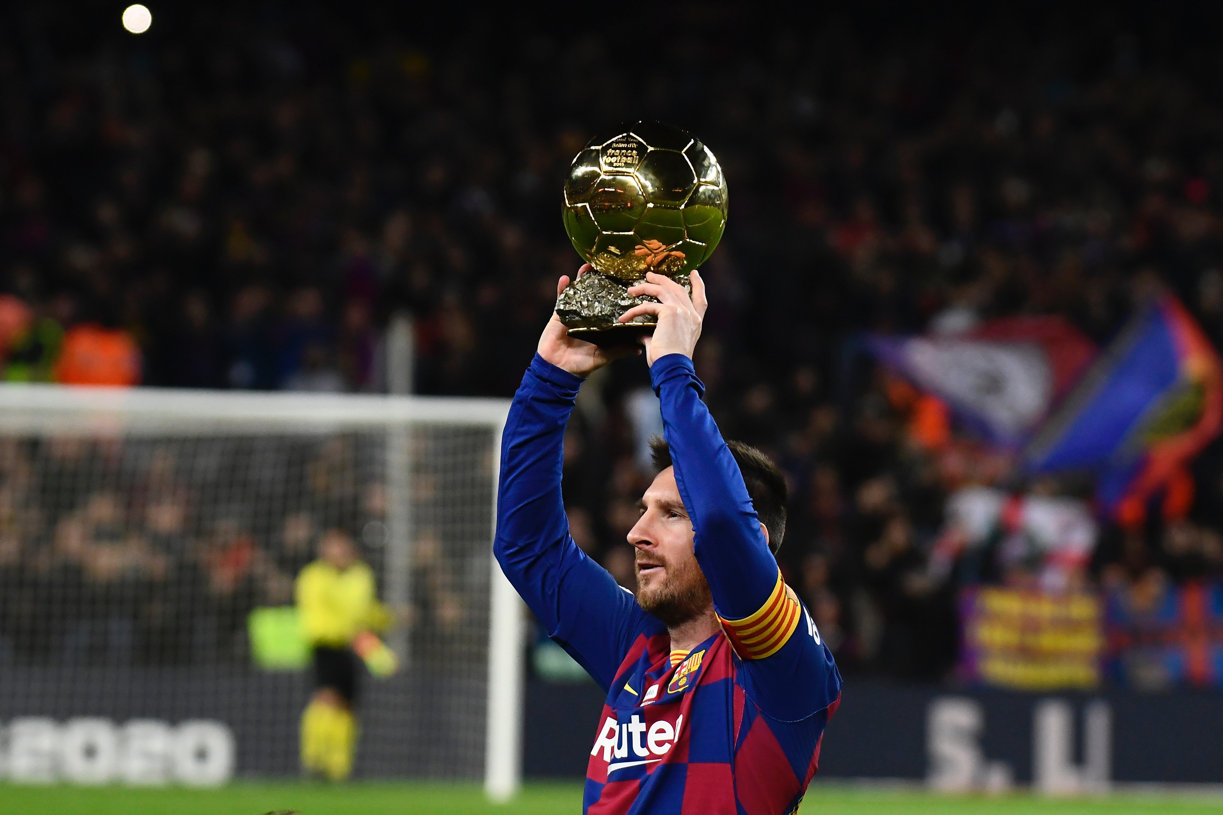 WTT总决赛：王楚钦／孙颖莎战胜印度组合，收获赛事开门红