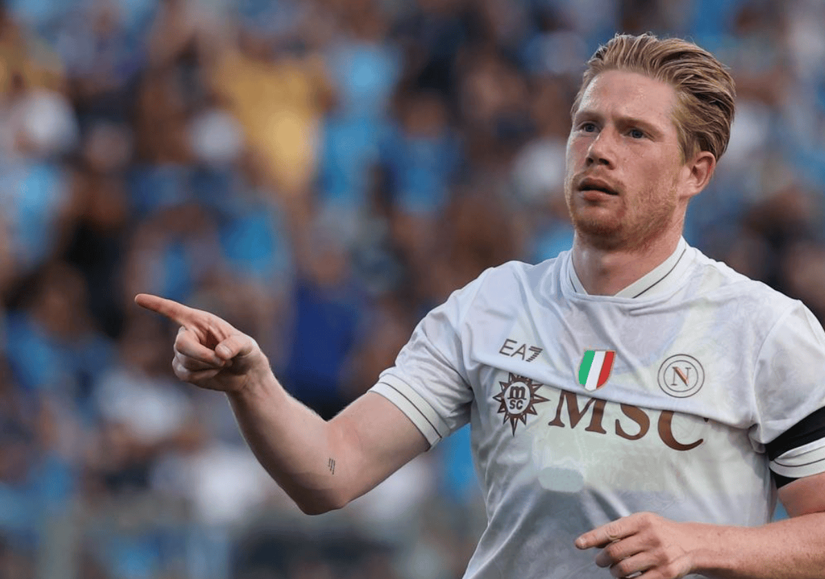 赵佳楠：我们拥有全世界最好的球迷，非常感谢大连球迷的支持