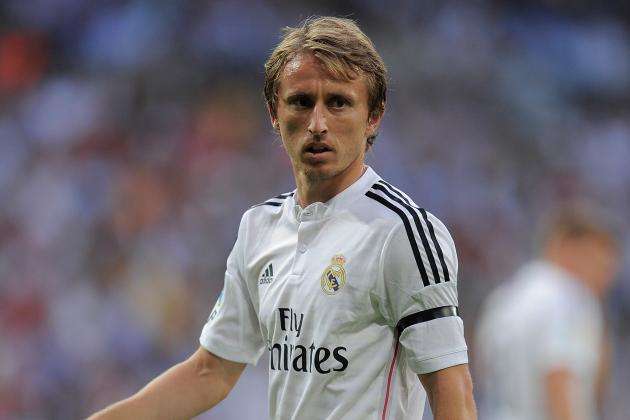 记者：多纳鲁马经纪人下周中会见巴黎高层，了解续约可能性