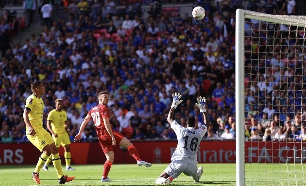 加拉塔萨雷0-1圣吉罗斯联合，普罗米斯-戴维制胜，云亚伊染红