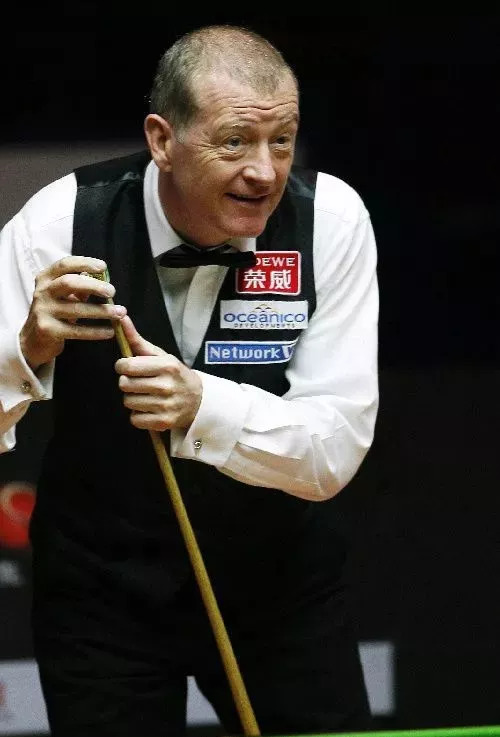 一个游泳选 一个游泳选